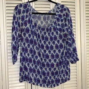 Old Navy Lightweight Graphic Top